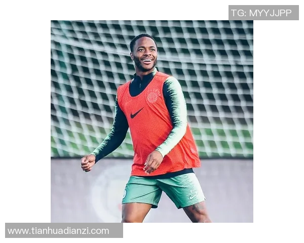 足球明星妻子们的美丽头像照片大赏展现她们的风采与魅力