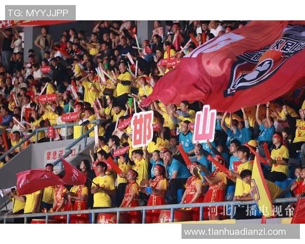 足球明星携手搭建帐篷挑战赛趣味视频引发热议