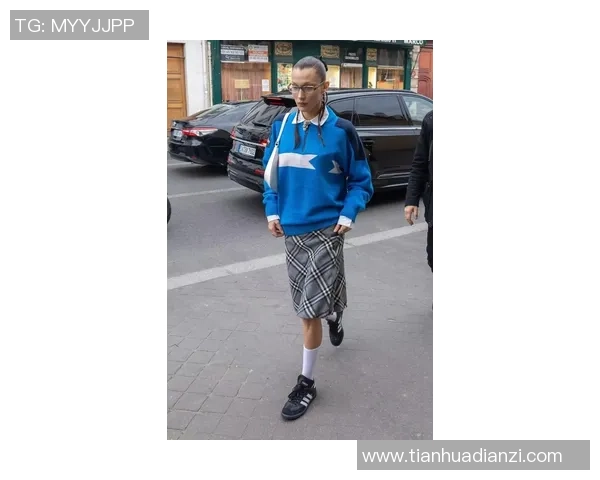 足球明星穿的衣服和鞋子品牌名称及推荐款式解析